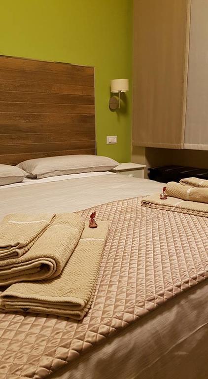 B&B Via Veneto Crotone Exterior photo